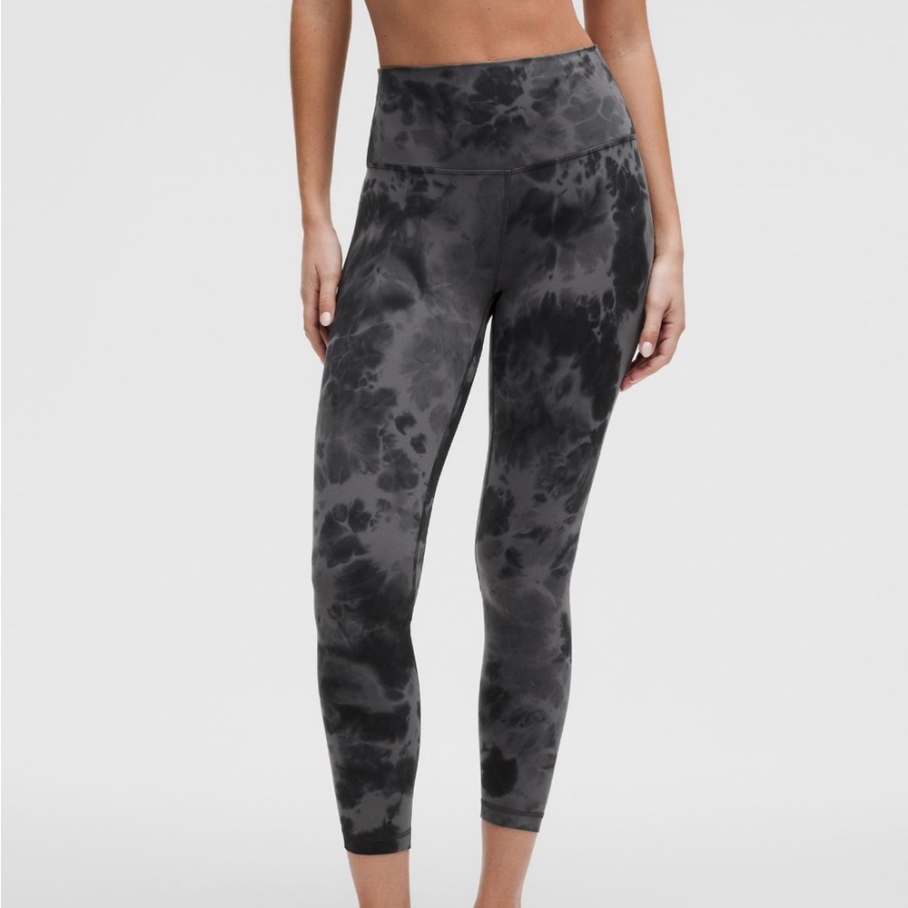 NWOT Lululemon Align HR 25” legging size 6